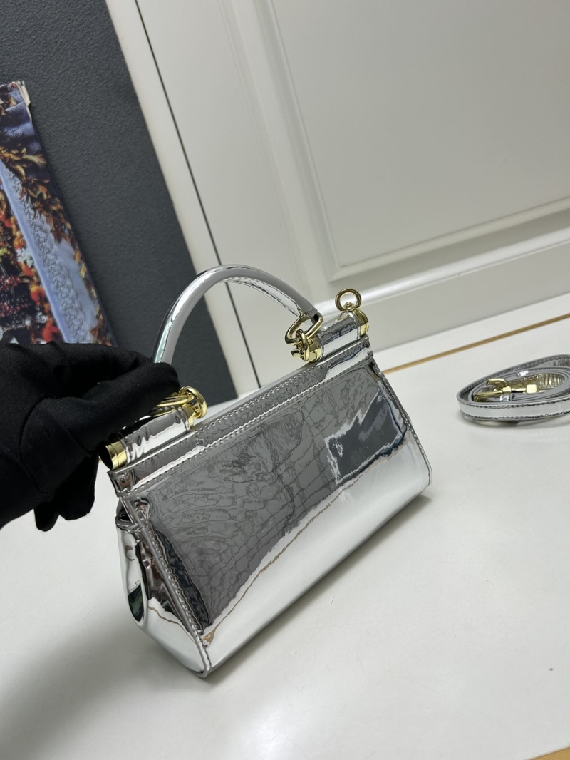 D&G Handle Bags